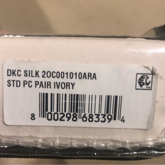 NWT Donna Karan Silk Indulgence Ivory Pillowcase Set - Picture 8 of 11